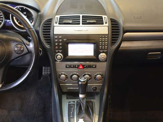 MERCEDES-BENZ-SLK 200-1.8 16V KOMPRESSOR GASOLINA AUTOMÁTICO MERCEDES-BENZ-SLK 200-2009