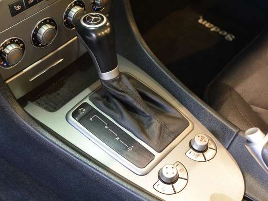 MERCEDES-BENZ-SLK 200-1.8 16V KOMPRESSOR GASOLINA AUTOMÁTICO MERCEDES-BENZ-SLK 200-2009