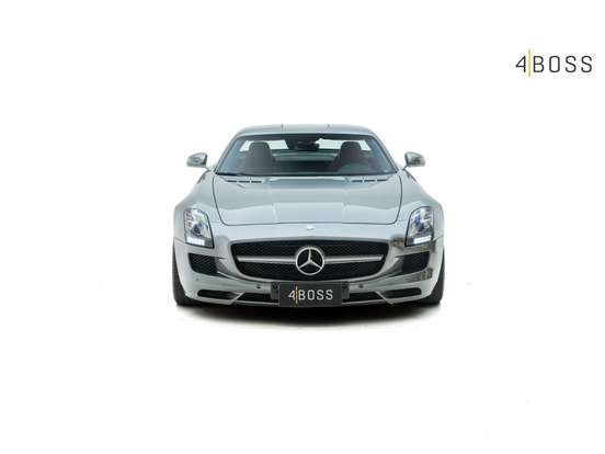 MERCEDES-BENZ-SLS AMG-6.2 V8 GASOLINA SPEEDSHIFT MERCEDES-BENZ-SLS AMG-2010