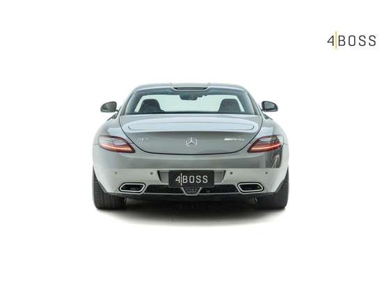 MERCEDES-BENZ-SLS AMG-6.2 V8 GASOLINA SPEEDSHIFT MERCEDES-BENZ-SLS AMG-2010