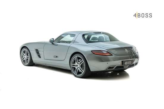 MERCEDES-BENZ-SLS AMG-2010