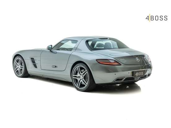MERCEDES-BENZ-SLS AMG-6.2 V8 GASOLINA SPEEDSHIFT MERCEDES-BENZ-SLS AMG-2010