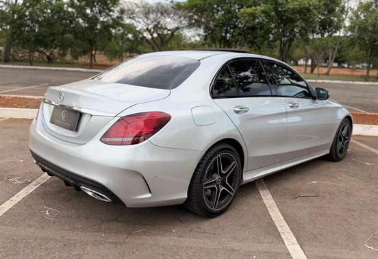MERCEDES-BENZ-C 300-2019
