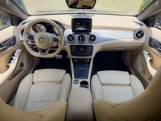 MERCEDES-BENZ-GLA 250-2.0 16V TURBO GASOLINA SPORT 4P AUTOMÁTICO MERCEDES-BENZ-GLA 250-2016