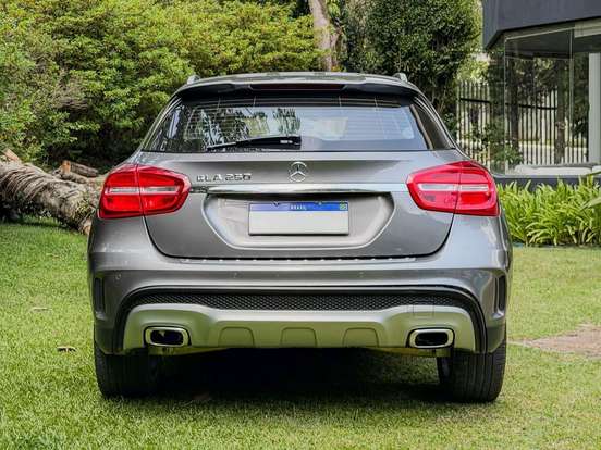 MERCEDES-BENZ-GLA 250-2.0 16V TURBO GASOLINA SPORT 4P AUTOMÁTICO MERCEDES-BENZ-GLA 250-2016