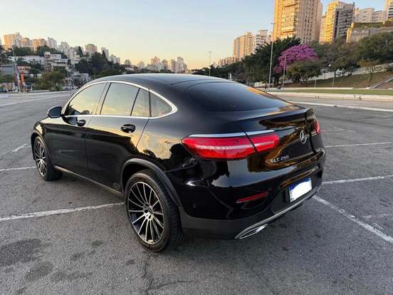 MERCEDES-BENZ-GLC 250-2.0 CGI GASOLINA COUPÉ 4MATIC 9G-TRONIC MERCEDES-BENZ-GLC 250-2017