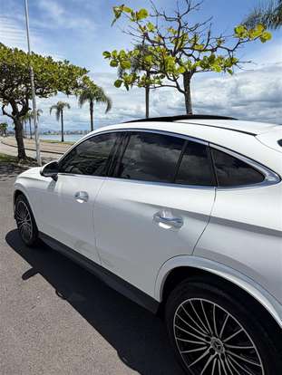 MERCEDES-BENZ-GLC 300-2025