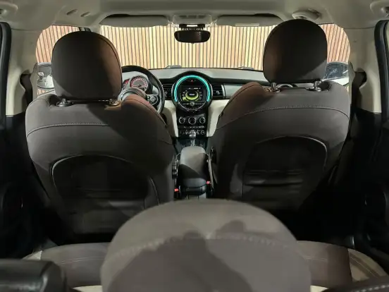 MINI-COOPER-1.5 12V TURBO GASOLINA 4P AUTOMÁTICO MINI-COOPER-2015