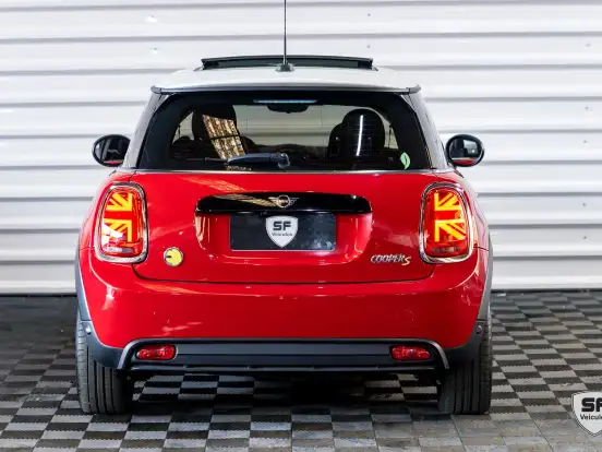 MINI-COOPER-SE SPORT 2P ELÉTRICO MINI-COOPER-2023
