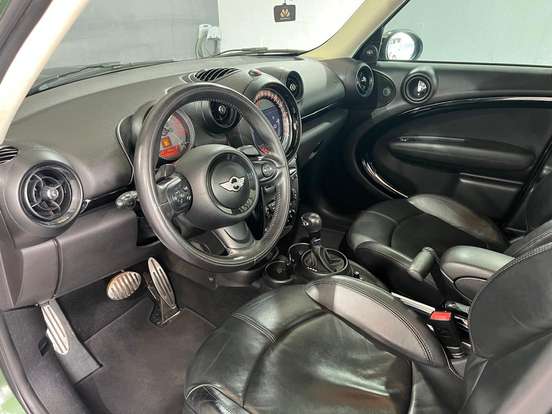 MINI-COUNTRYMAN-2015