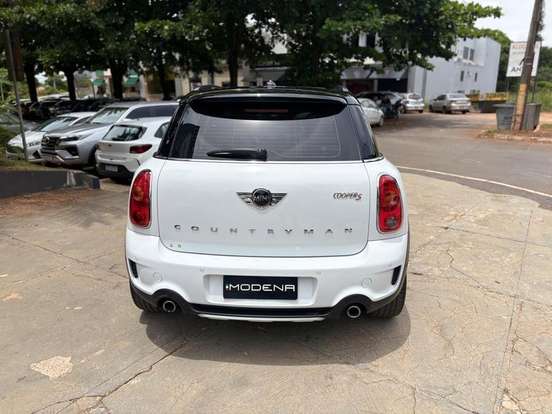 MINI-COUNTRYMAN-2015