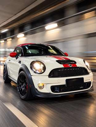 MINI-COOPER-2011