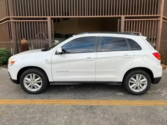 MITSUBISHI-ASX-2.0 4WD 16V GASOLINA 4P AUTOMÁTICO MITSUBISHI-ASX-2011