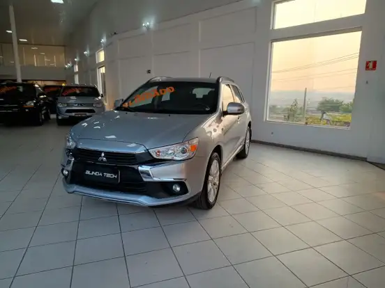 MITSUBISHI-ASX-2016