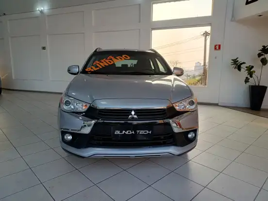 MITSUBISHI-ASX-2016