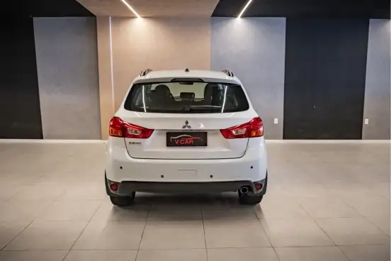 MITSUBISHI-ASX-2014