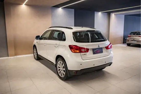MITSUBISHI-ASX-2014