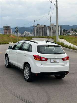 MITSUBISHI-ASX-2013