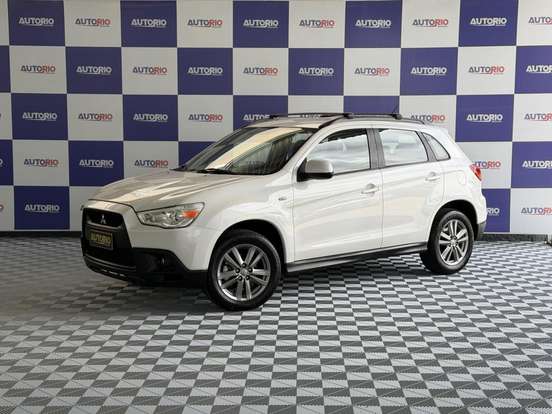 MITSUBISHI-ASX-2011