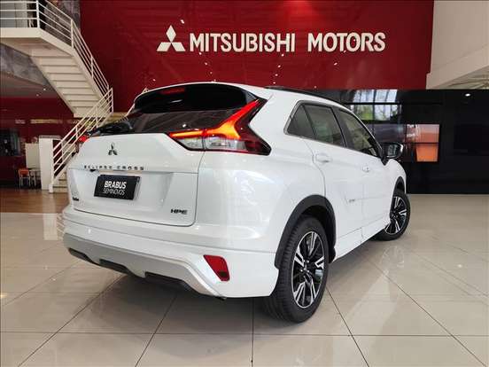 MITSUBISHI-ECLIPSE CROSS-2024