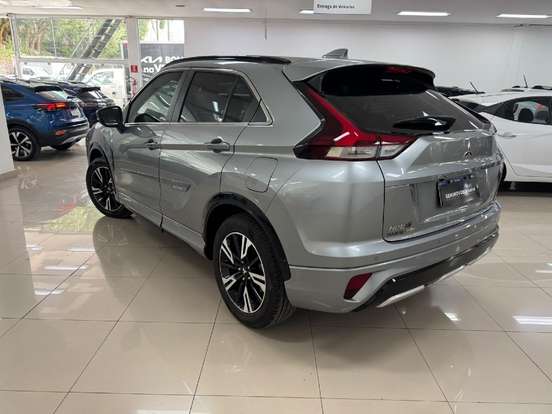 MITSUBISHI-ECLIPSE CROSS-2024