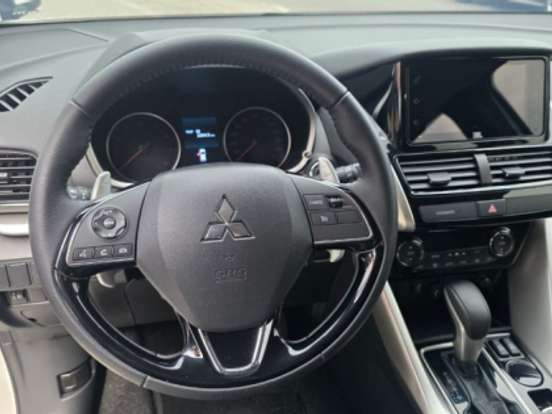MITSUBISHI-ECLIPSE CROSS-1.5 MIVEC TURBO GASOLINA HPE-S S-AWC CVT MITSUBISHI-ECLIPSE CROSS-2025