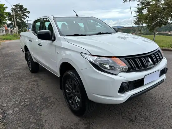 MITSUBISHI-L200 TRITON-2022