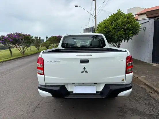 MITSUBISHI-L200 TRITON-2022