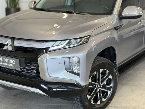 MITSUBISHI-L200 TRITON-2.4 16V TURBO DIESEL SPORT HPE-S CD 4P 4X4 AUTOMÁTICO MITSUBISHI-L200 TRITON-2023