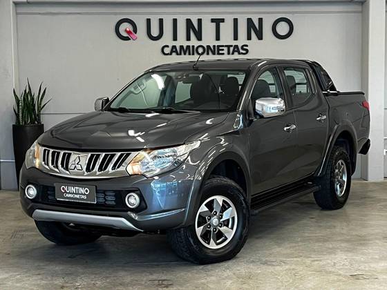 MITSUBISHI L200 TRITON 2.4 16V TURBO DIESEL SPORT HPE-S CD 4P 4X4 AUTOMÁTICO