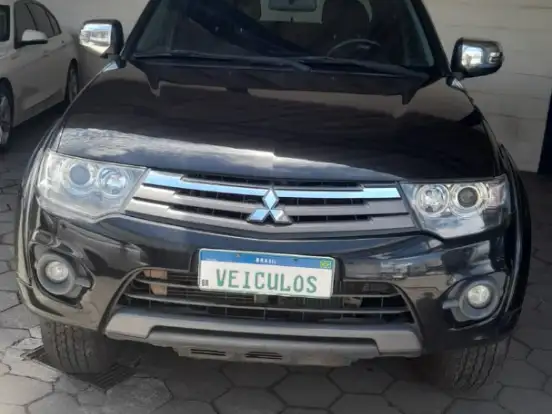 MITSUBISHI-L200 TRITON-3.2 HPE 4X4 CD 16V TURBO INTERCOOLER DIESEL 4P AUTOMÁTICO MITSUBISHI-L200 TRITON-2014