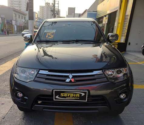 MITSUBISHI-L200 TRITON-3.5 HPE 4X4 CD V6 24V FLEX 4P AUTOMÁTICO MITSUBISHI-L200 TRITON-2014