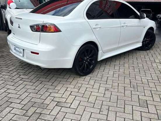 MITSUBISHI-LANCER-2.0 16V GASOLINA 4P AUTOMÁTICO MITSUBISHI-LANCER-2013