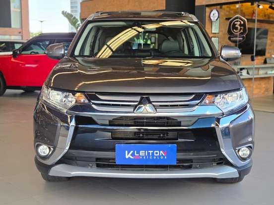MITSUBISHI-OUTLANDER-2017