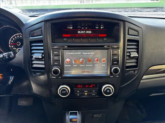 MITSUBISHI-PAJERO FULL-3.8 HPE 4X4 V6 24V GASOLINA 4P AUTOMÁTICO MITSUBISHI-PAJERO FULL-2013