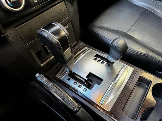 MITSUBISHI-PAJERO FULL-2013
