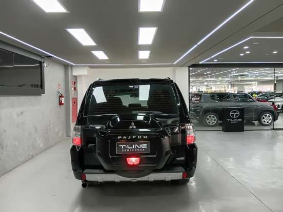 MITSUBISHI-PAJERO FULL-3.8 HPE 4X4 V6 24V GASOLINA 4P AUTOMÁTICO MITSUBISHI-PAJERO FULL-2016