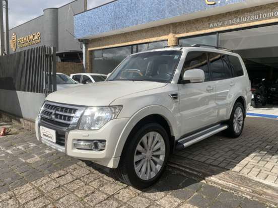 MITSUBISHI-PAJERO FULL-2015
