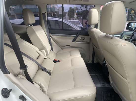 MITSUBISHI-PAJERO FULL-2015