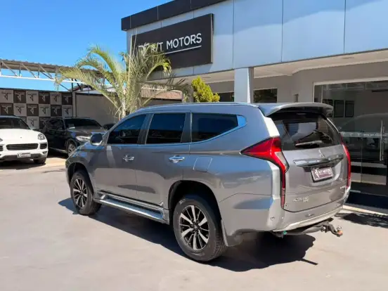 MITSUBISHI-PAJERO SPORT-2.4 16V MIVEC TURBO DIESEL HPE AWD AUTOMÁTICO MITSUBISHI-PAJERO SPORT-2019