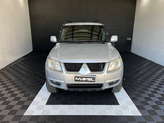 MITSUBISHI PAJERO TR4 2.0 4X4 16V 140CV FLEX 4P AUTOMÁTICO