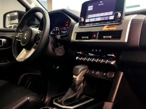 MITSUBISHI-TRITON-2.4 BITURBO DIESEL CD HPE-S 4X4 AUTOMÁTICO MITSUBISHI-TRITON-2025