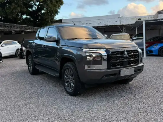 MITSUBISHI-TRITON-2.4 BITURBO DIESEL CD HPE-S 4X4 AUTOMÁTICO MITSUBISHI-TRITON-2025