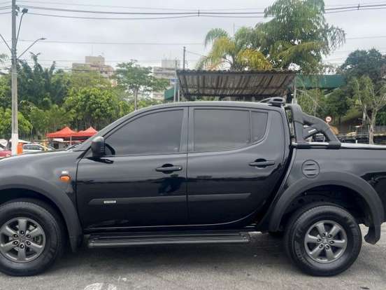 MITSUBISHI-L200 OUTDOOR-2.4 4X2 CD 16V FLEX 4P MANUAL MITSUBISHI-L200 OUTDOOR-2016