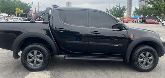 MITSUBISHI-L200 OUTDOOR-2016