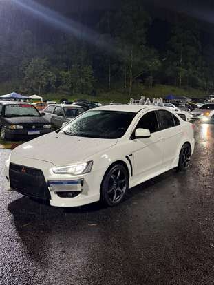 MITSUBISHI-LANCER-2014