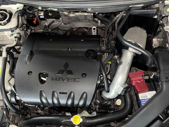 MITSUBISHI-LANCER-2.0 16V GASOLINA 4P AUTOMÁTICO MITSUBISHI-LANCER-2014