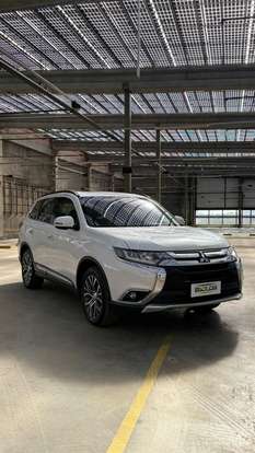 MITSUBISHI-OUTLANDER-2015