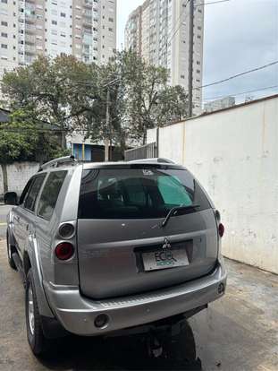 MITSUBISHI-PAJERO-2007