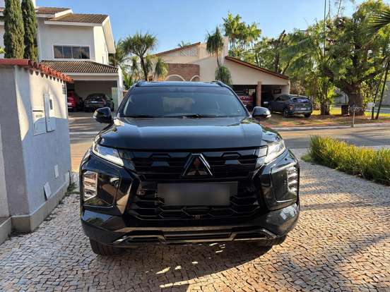 MITSUBISHI-PAJERO SPORT-2024